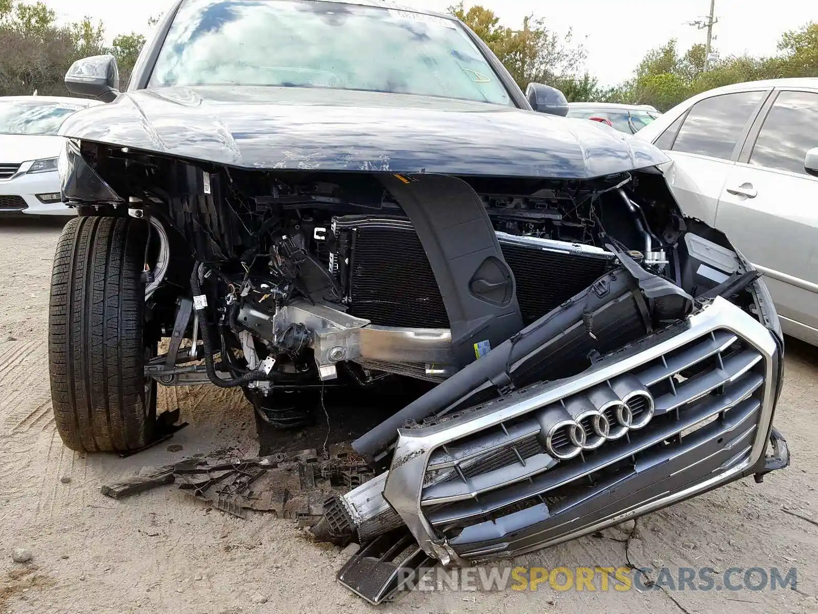 9 Photograph of a damaged car WA1BNAFY8K2100183 AUDI Q5 2019