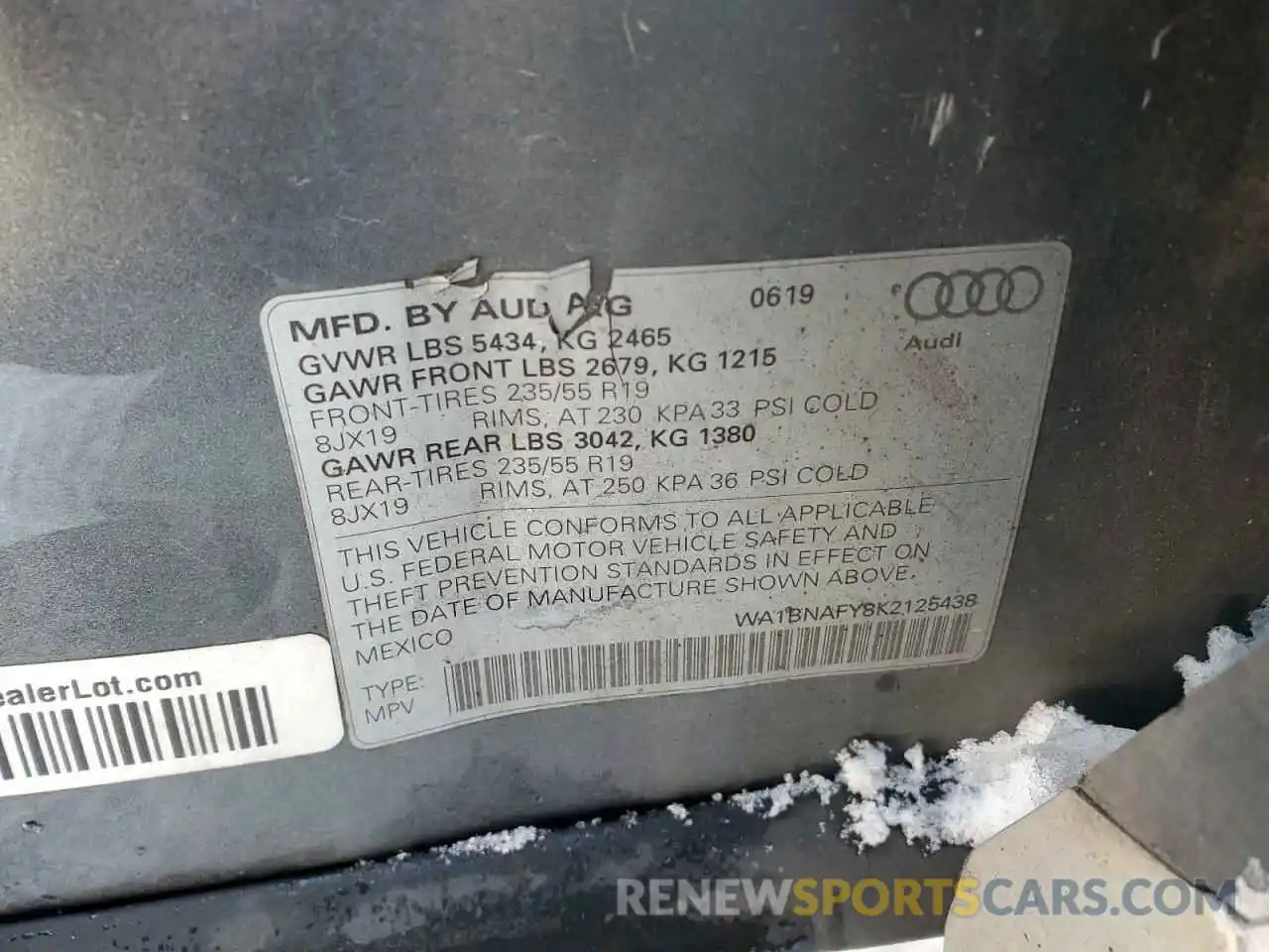 12 Фотография поврежденного автомобиля WA1BNAFY8K2125438 AUDI Q5 2019