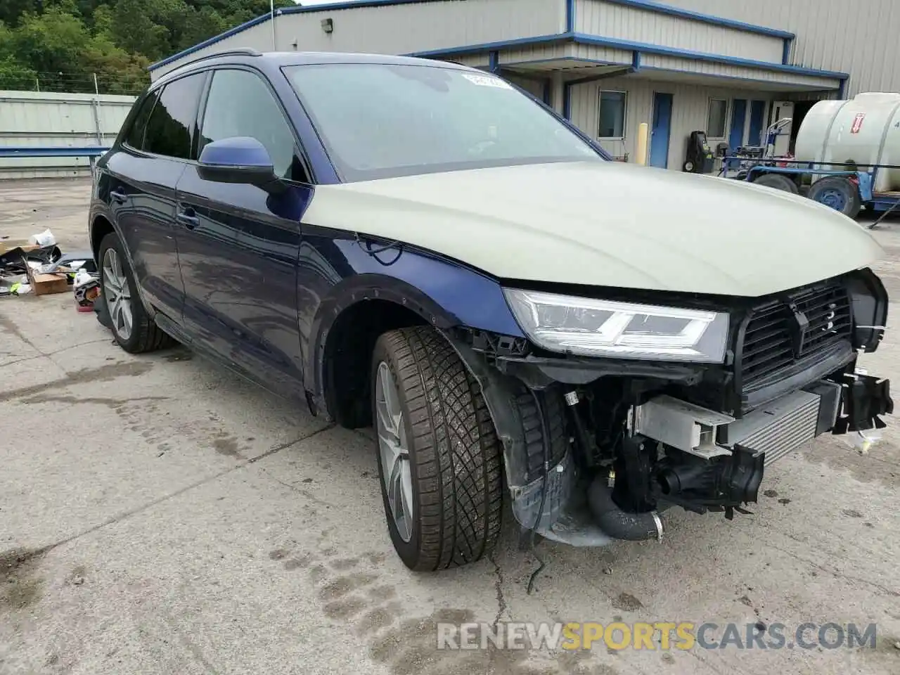 1 Photograph of a damaged car WA1BNAFY8K2128226 AUDI Q5 2019