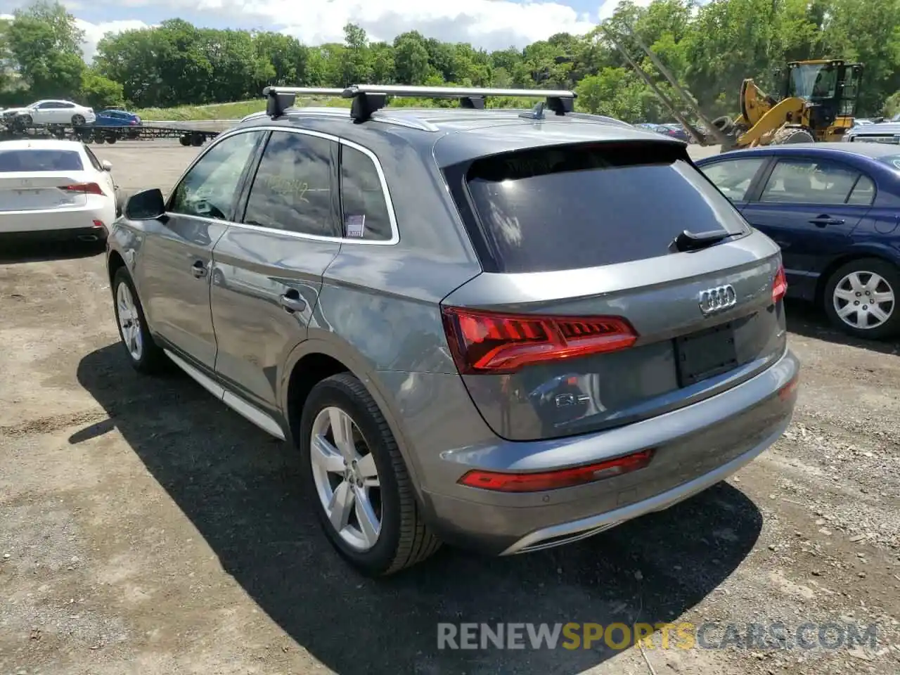 3 Фотография поврежденного автомобиля WA1BNAFY8K2135452 AUDI Q5 2019