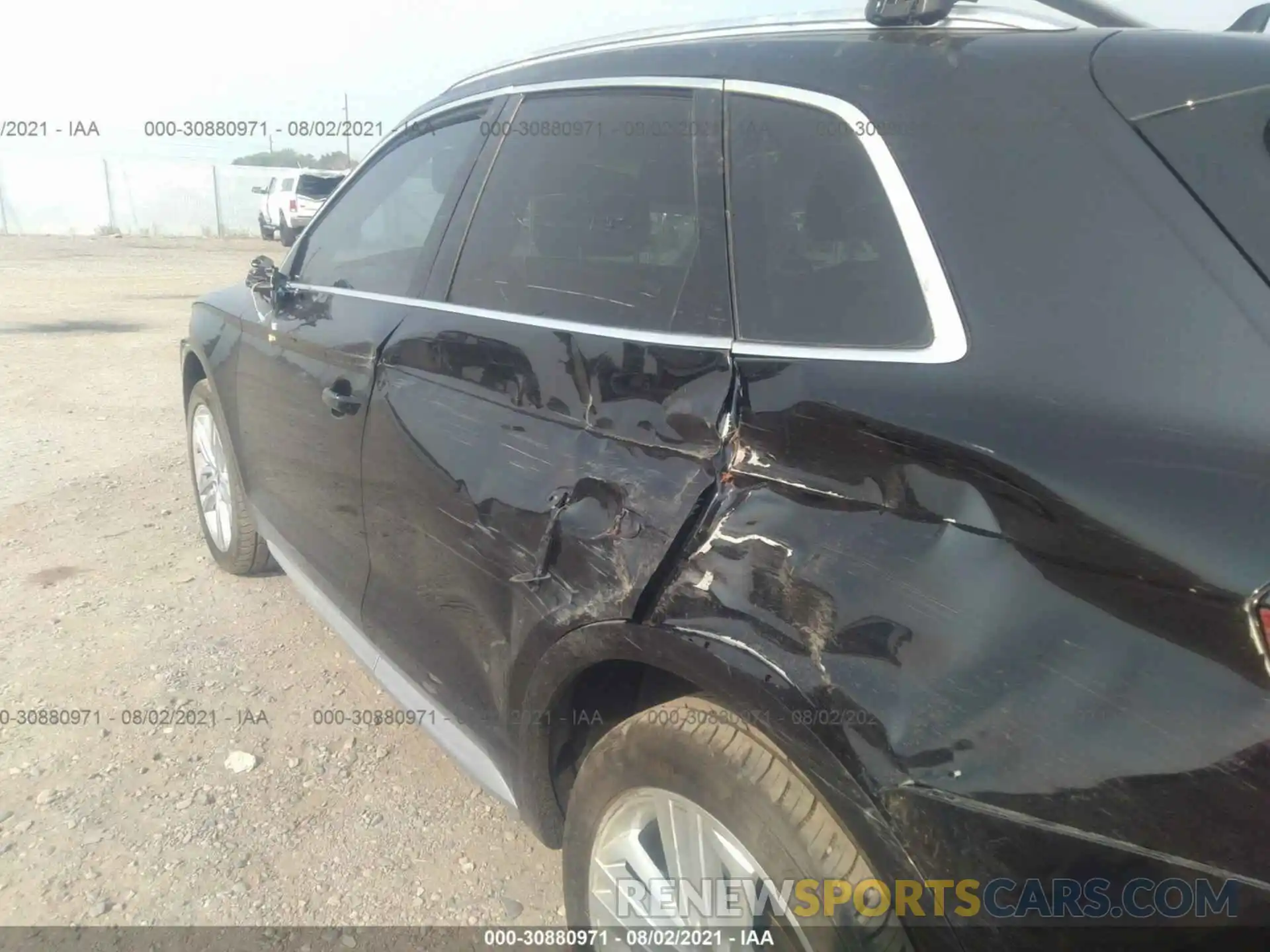 6 Photograph of a damaged car WA1BNAFY8K2136486 AUDI Q5 2019