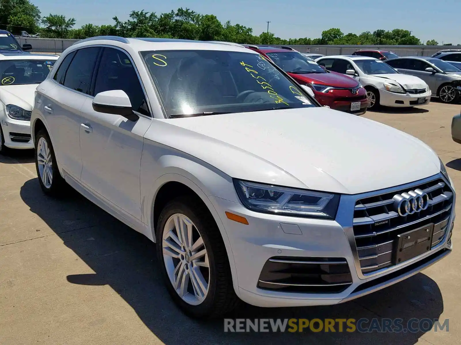 1 Photograph of a damaged car WA1BNAFY9K2026952 AUDI Q5 2019