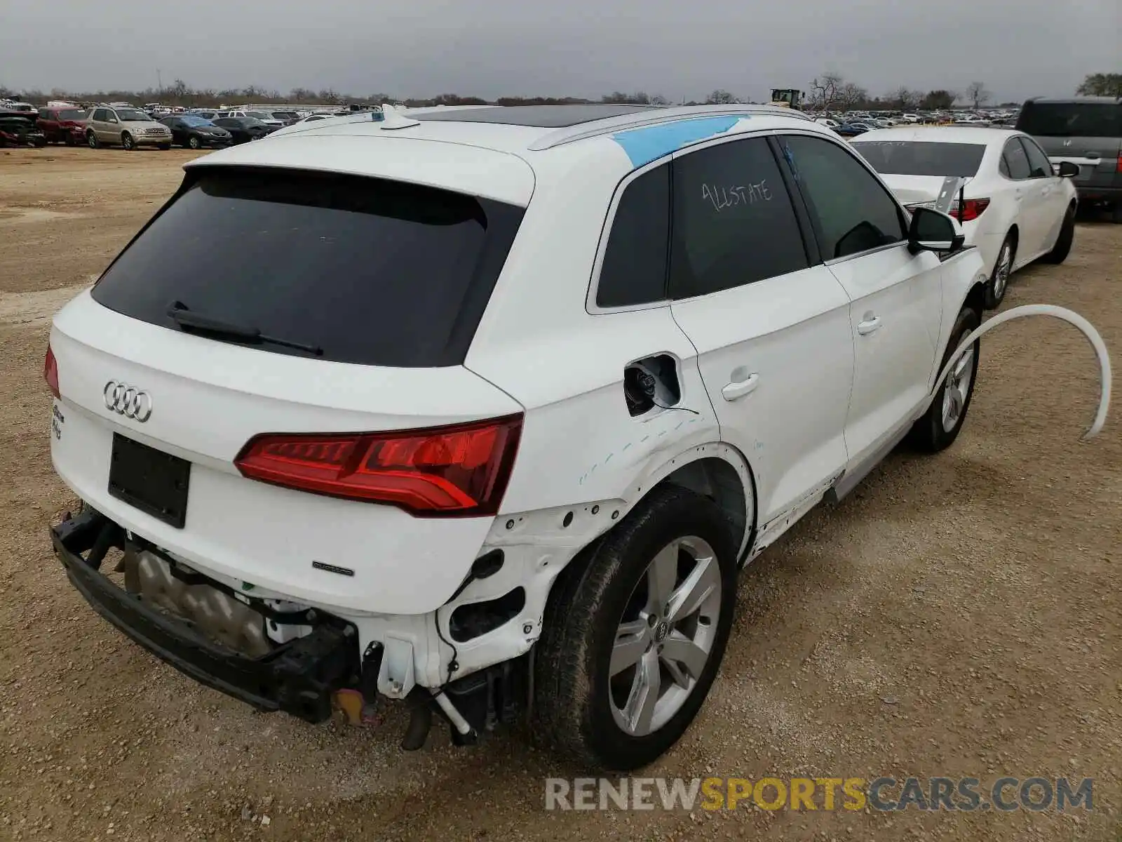 4 Фотография поврежденного автомобиля WA1BNAFY9K2036140 AUDI Q5 2019