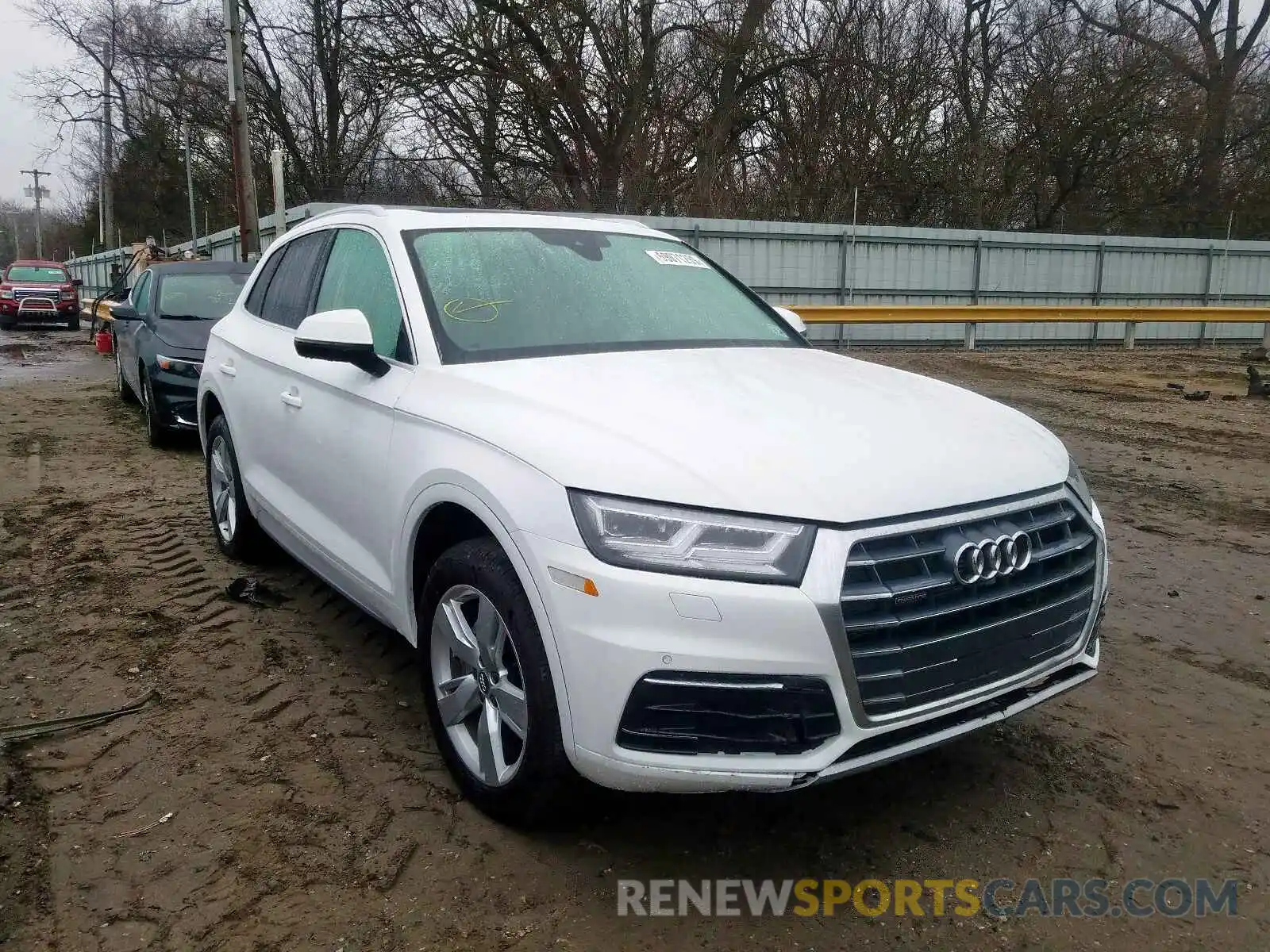 1 Фотография поврежденного автомобиля WA1BNAFY9K2039040 AUDI Q5 2019