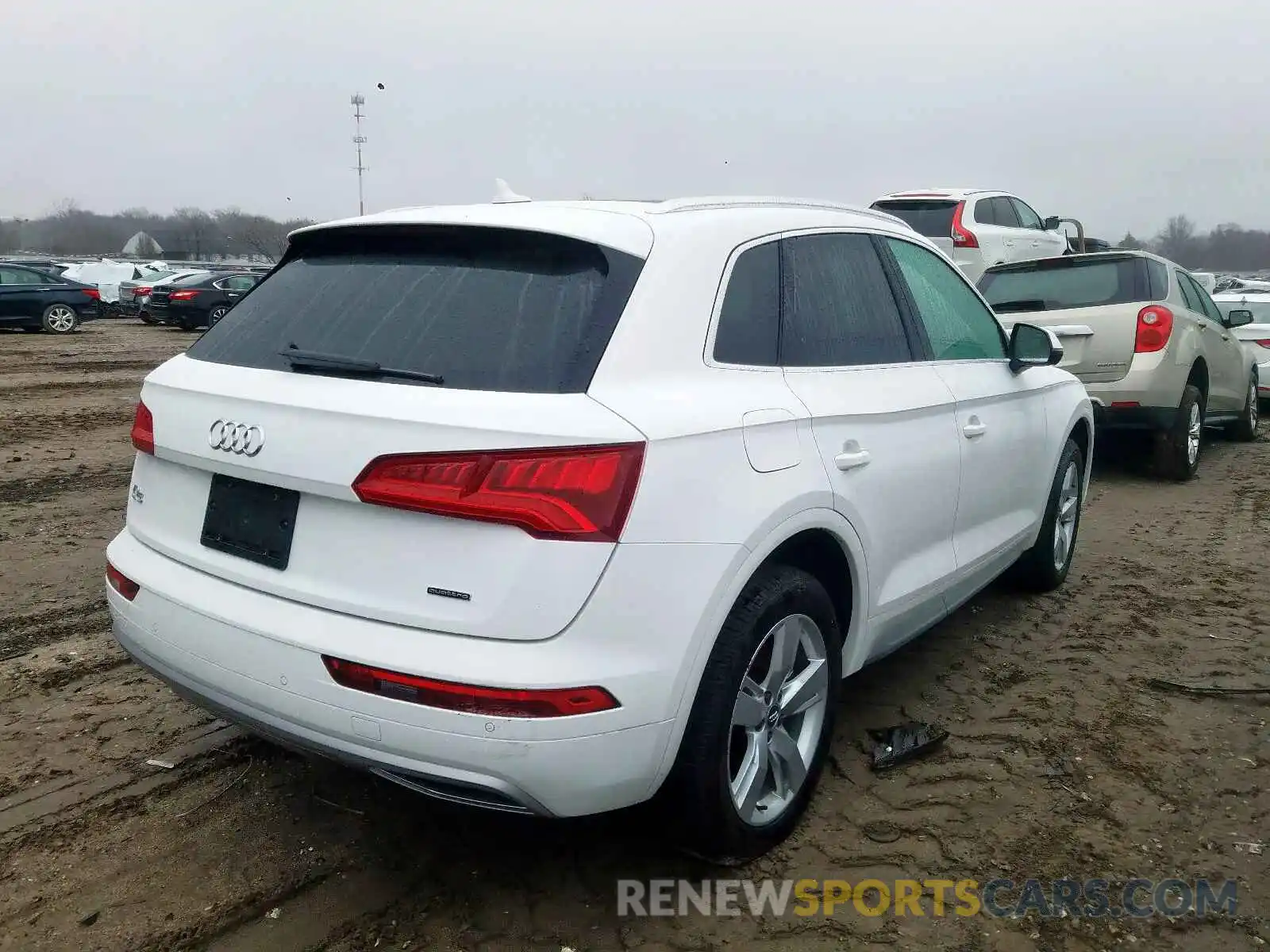 4 Фотография поврежденного автомобиля WA1BNAFY9K2039040 AUDI Q5 2019