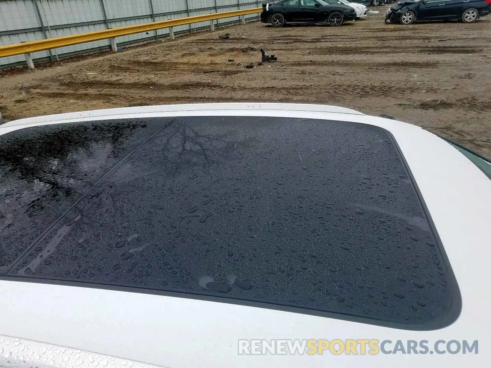 9 Photograph of a damaged car WA1BNAFY9K2039040 AUDI Q5 2019