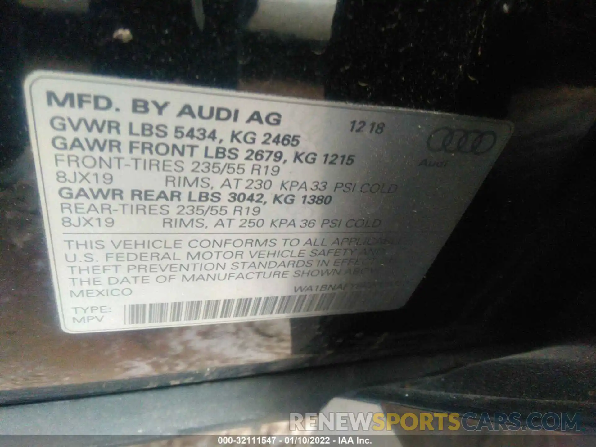 9 Photograph of a damaged car WA1BNAFY9K2039359 AUDI Q5 2019