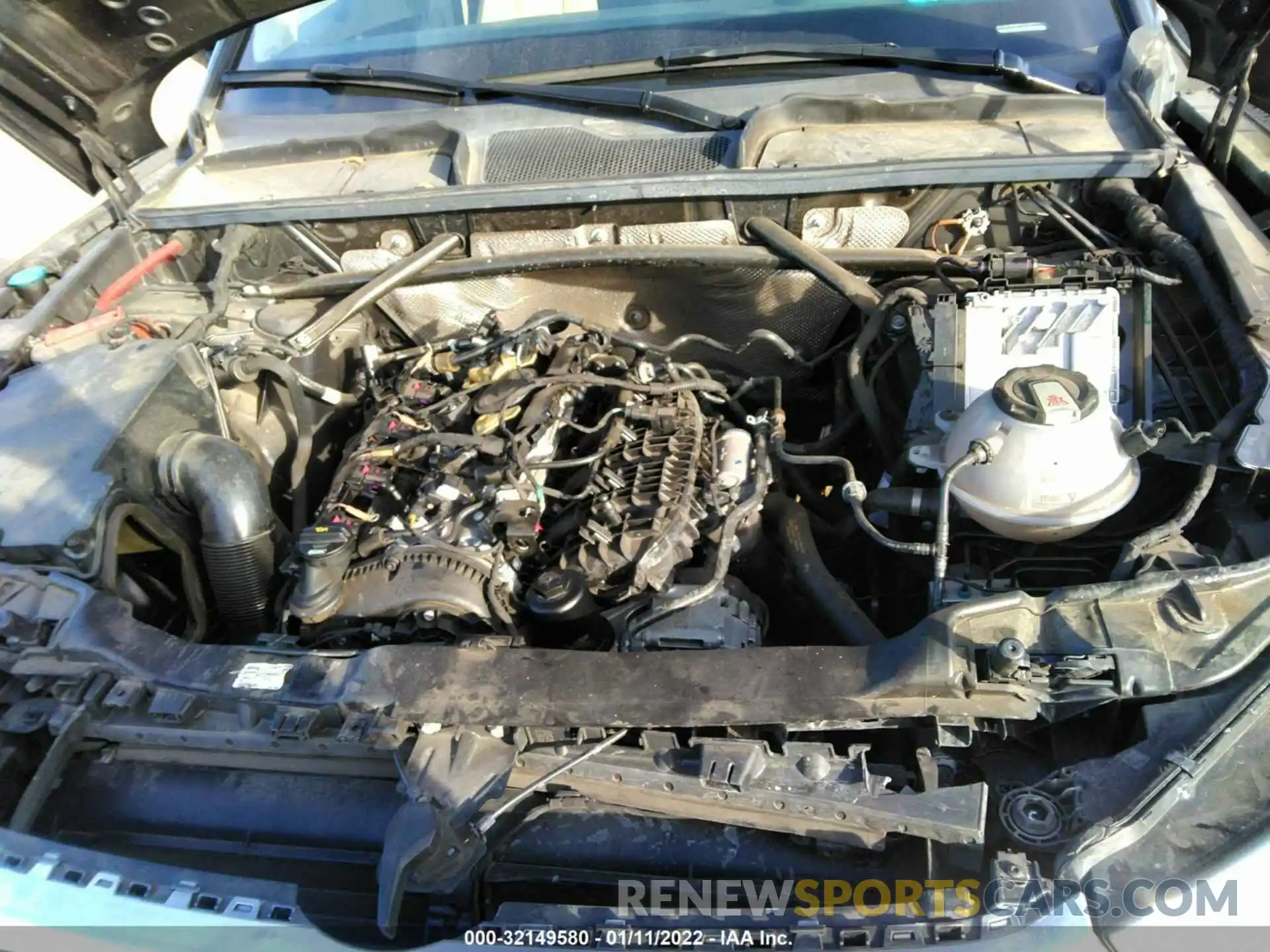 10 Photograph of a damaged car WA1BNAFY9K2066240 AUDI Q5 2019