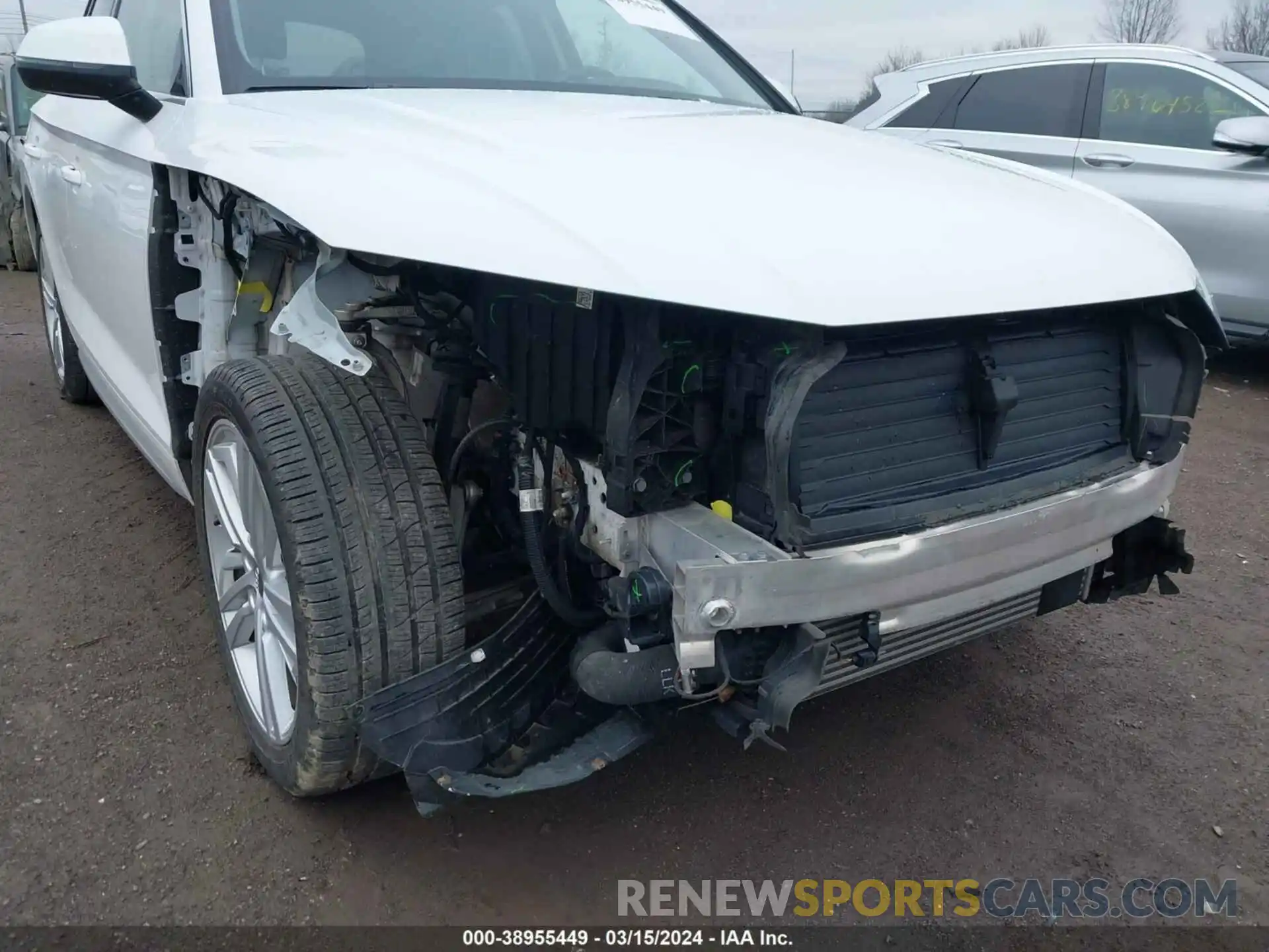 6 Фотография поврежденного автомобиля WA1BNAFY9K2068487 AUDI Q5 2019