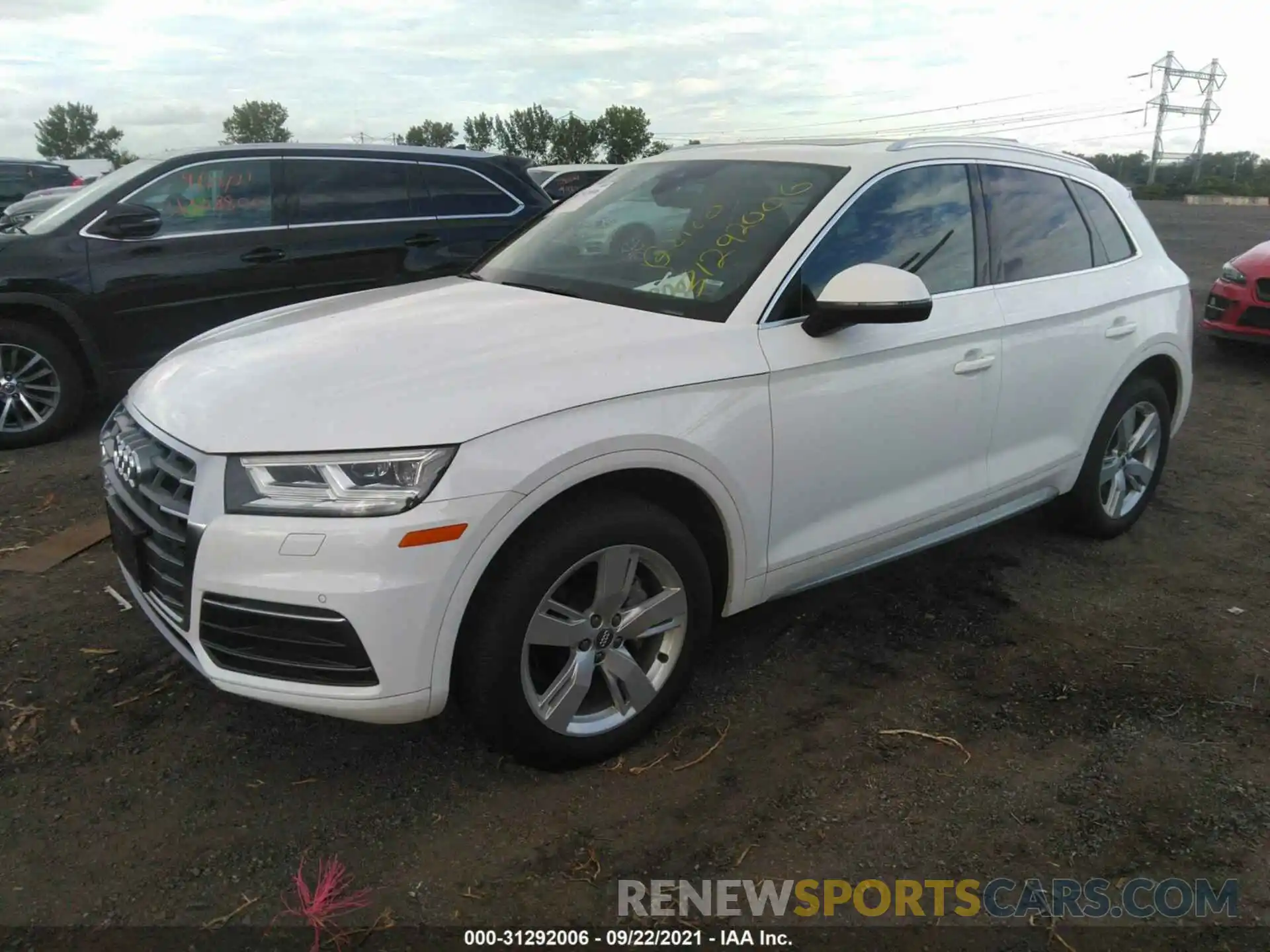 2 Фотография поврежденного автомобиля WA1BNAFY9K2070904 AUDI Q5 2019