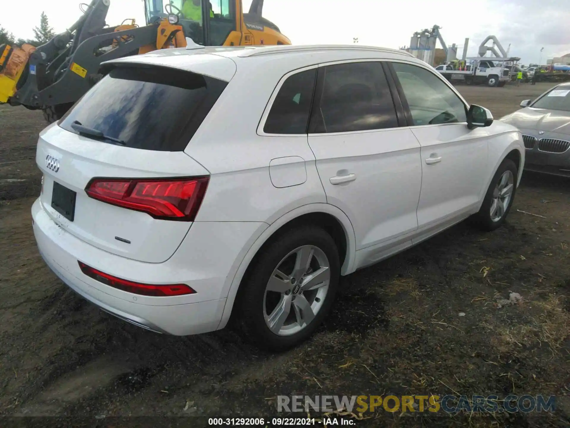 4 Фотография поврежденного автомобиля WA1BNAFY9K2070904 AUDI Q5 2019