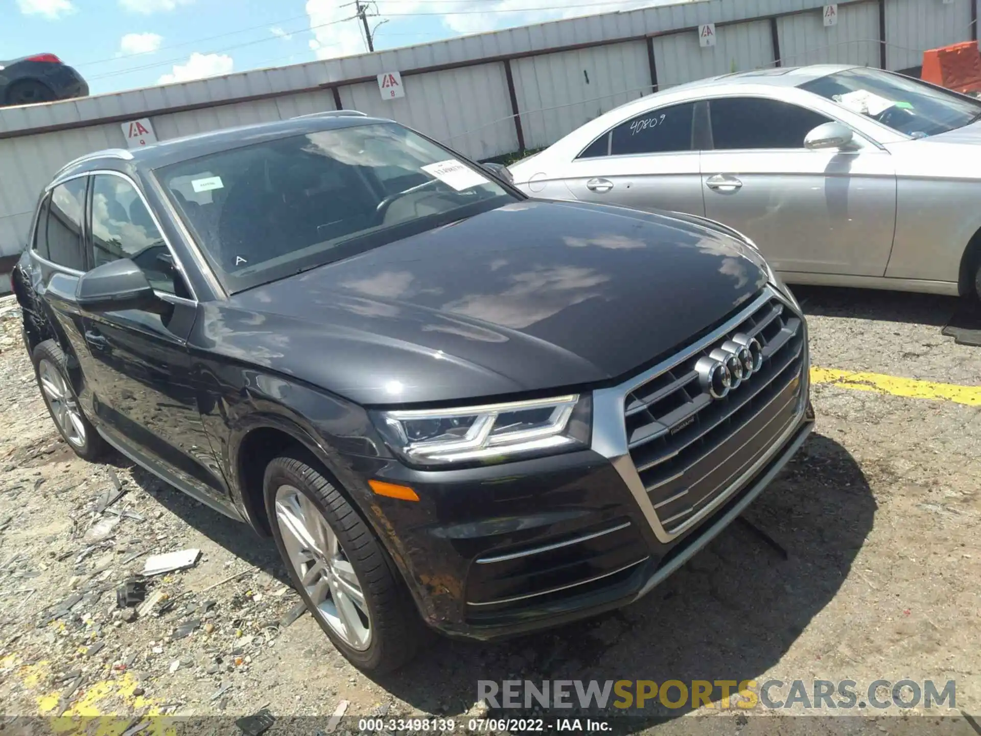 1 Фотография поврежденного автомобиля WA1BNAFY9K2076640 AUDI Q5 2019