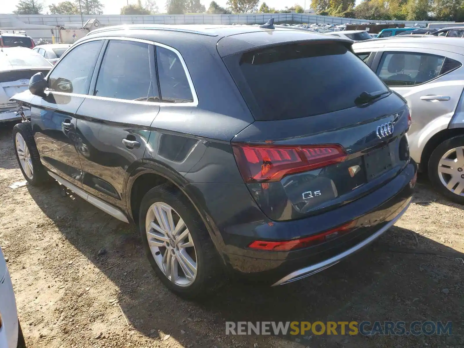 3 Фотография поврежденного автомобиля WA1BNAFY9K2077190 AUDI Q5 2019