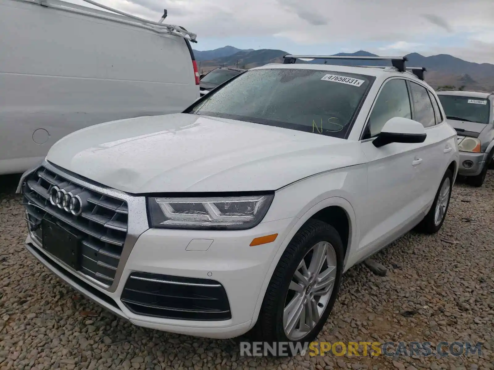 2 Photograph of a damaged car WA1BNAFY9K2099979 AUDI Q5 2019