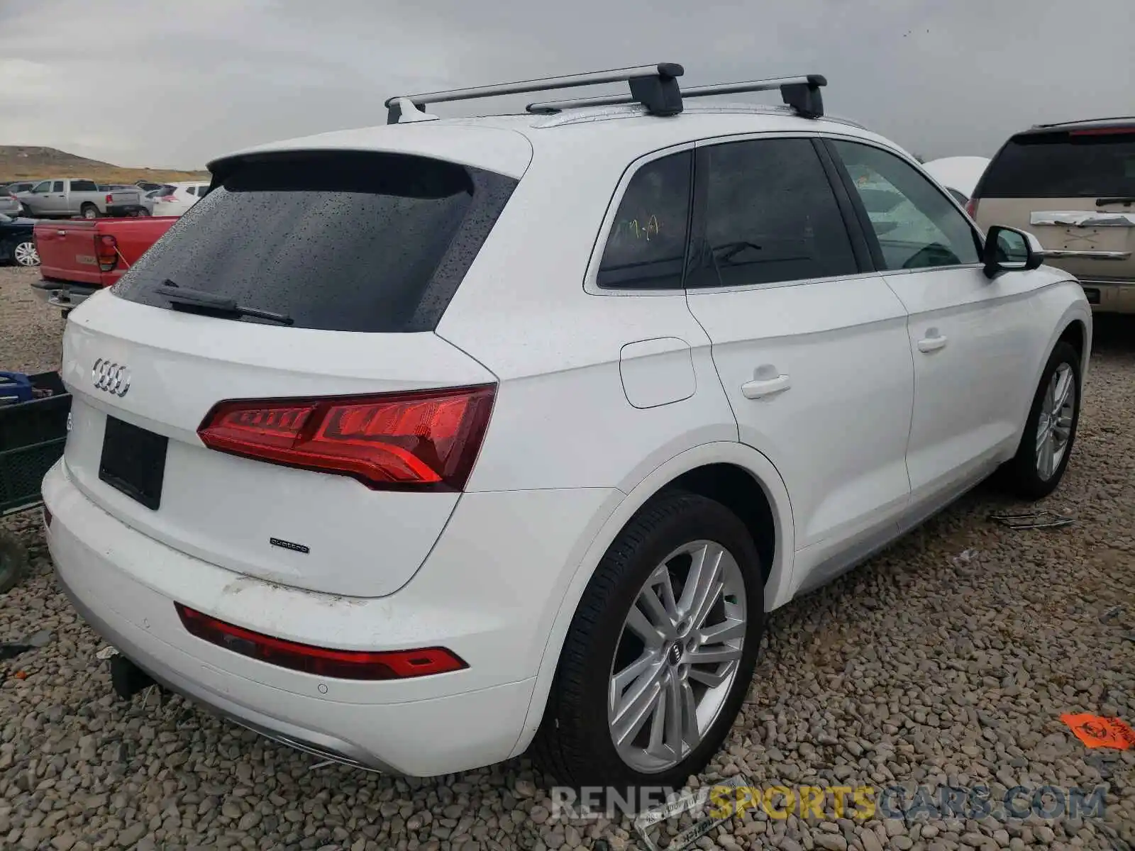 4 Photograph of a damaged car WA1BNAFY9K2099979 AUDI Q5 2019