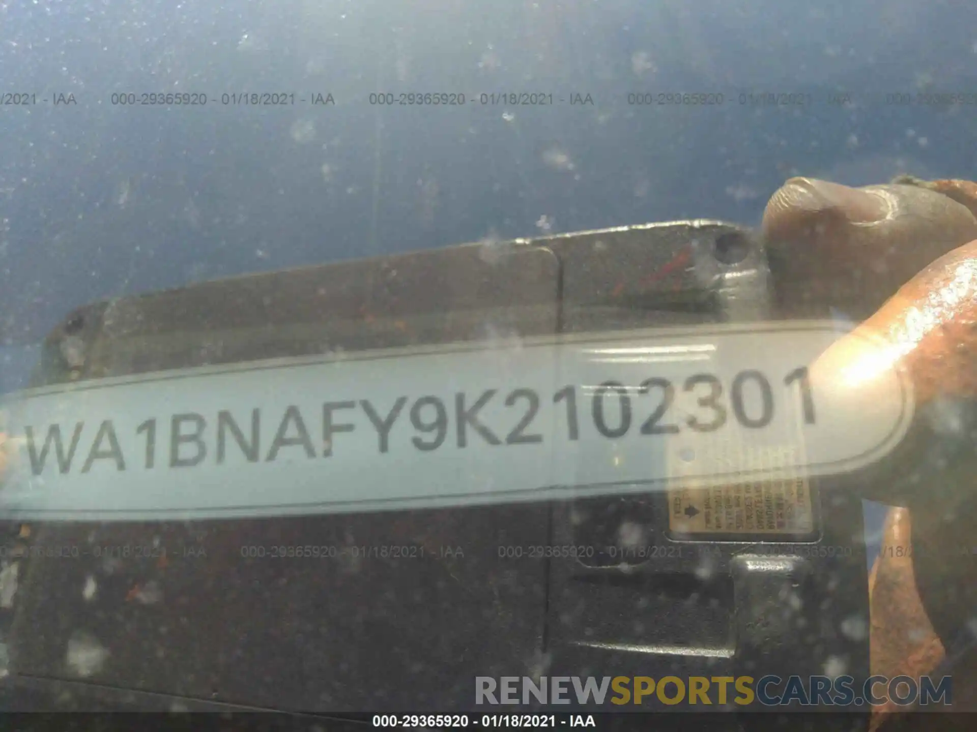 9 Photograph of a damaged car WA1BNAFY9K2102301 AUDI Q5 2019