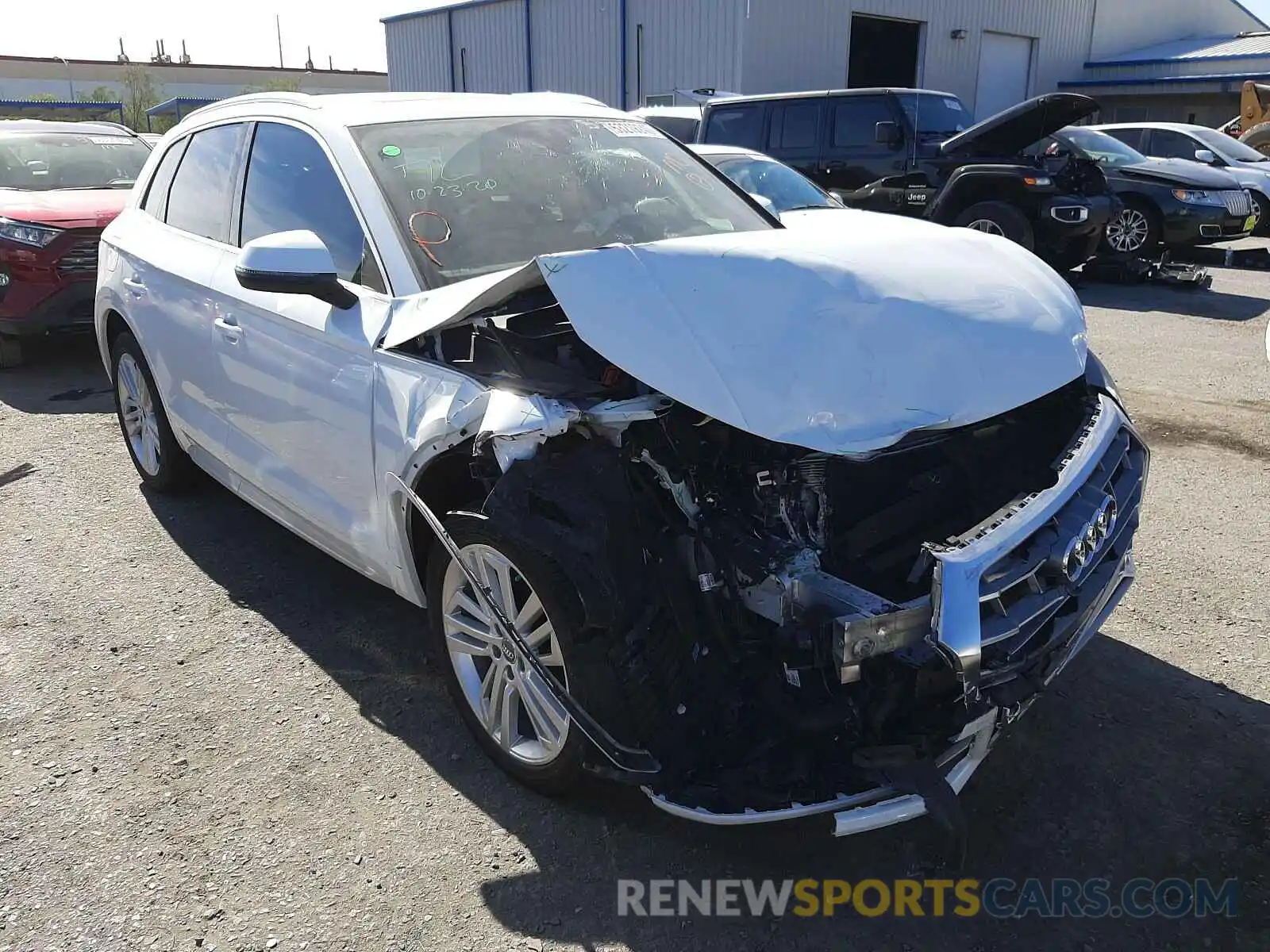 1 Photograph of a damaged car WA1BNAFY9K2111581 AUDI Q5 2019