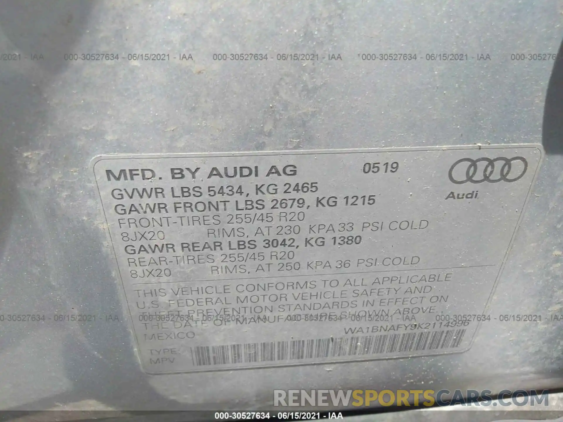 9 Photograph of a damaged car WA1BNAFY9K2114996 AUDI Q5 2019