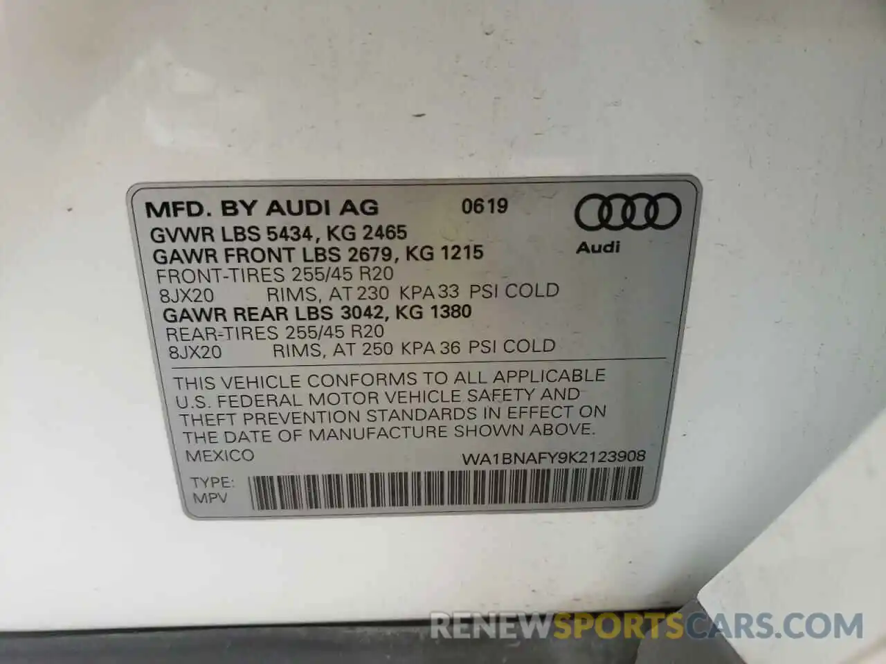 10 Photograph of a damaged car WA1BNAFY9K2123908 AUDI Q5 2019