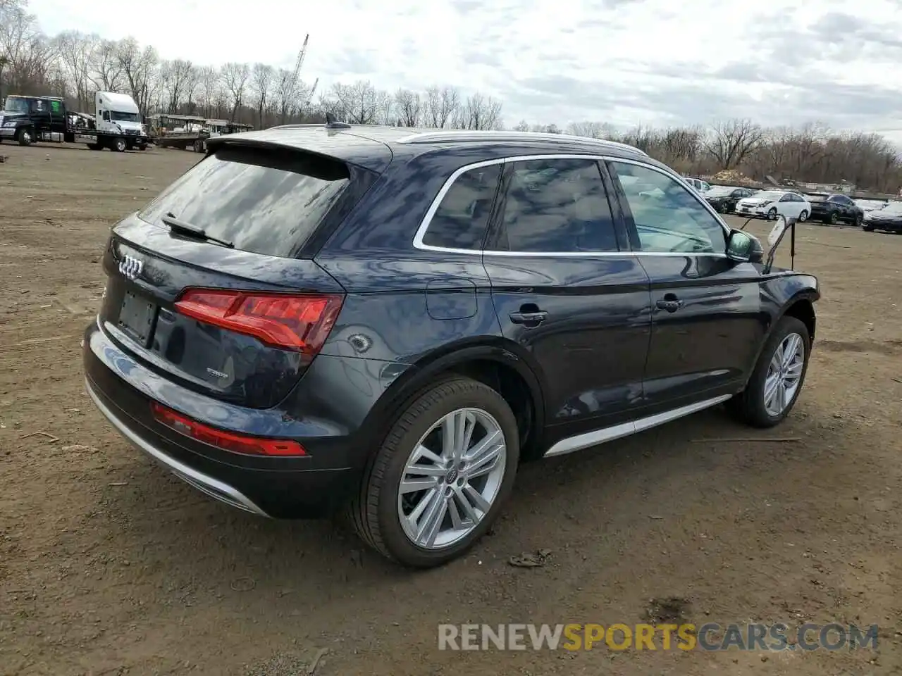 3 Photograph of a damaged car WA1BNAFY9K2124203 AUDI Q5 2019