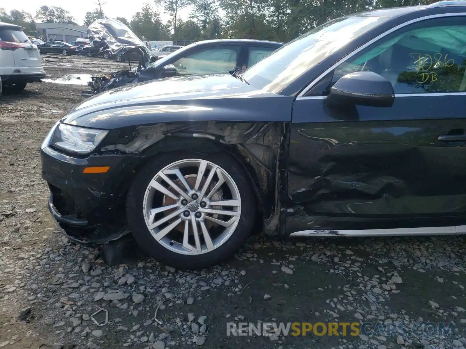 9 Photograph of a damaged car WA1BNAFY9K2136688 AUDI Q5 2019