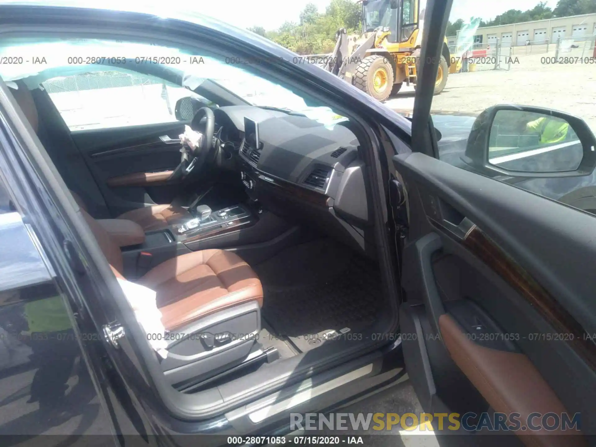 5 Photograph of a damaged car WA1BNAFY9K2144905 AUDI Q5 2019