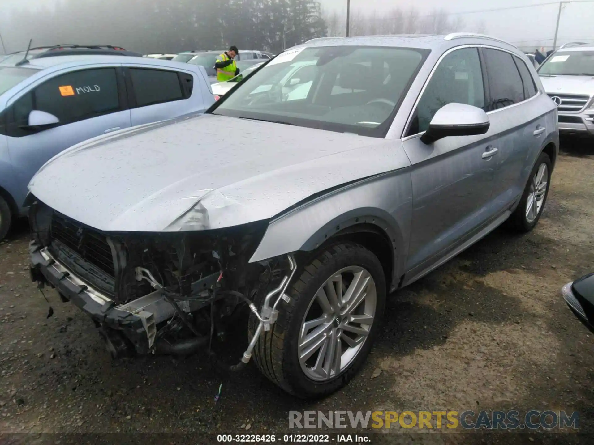 2 Фотография поврежденного автомобиля WA1BNAFYXK2023445 AUDI Q5 2019