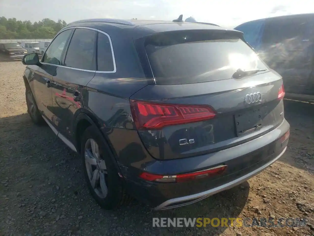 3 Photograph of a damaged car WA1BNAFYXK2024756 AUDI Q5 2019