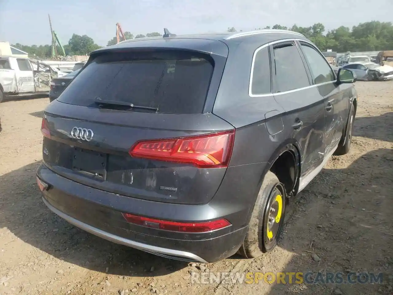 4 Photograph of a damaged car WA1BNAFYXK2024756 AUDI Q5 2019