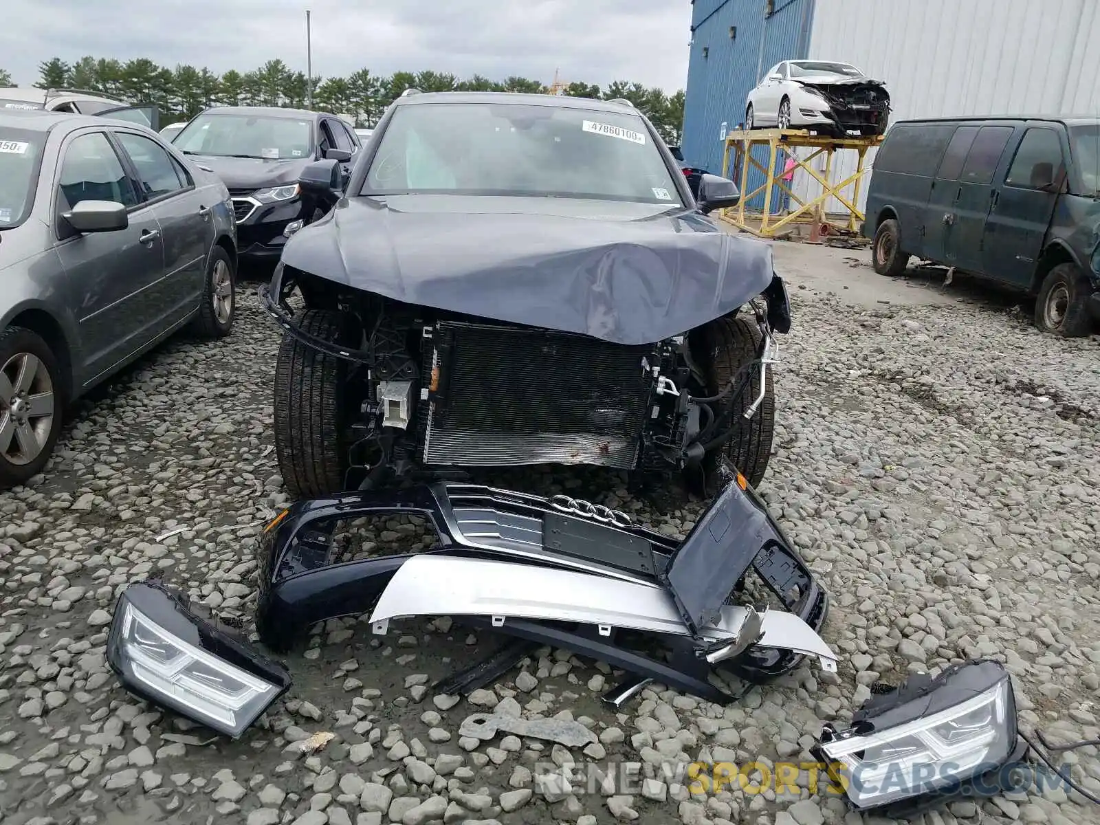 9 Фотография поврежденного автомобиля WA1BNAFYXK2029682 AUDI Q5 2019