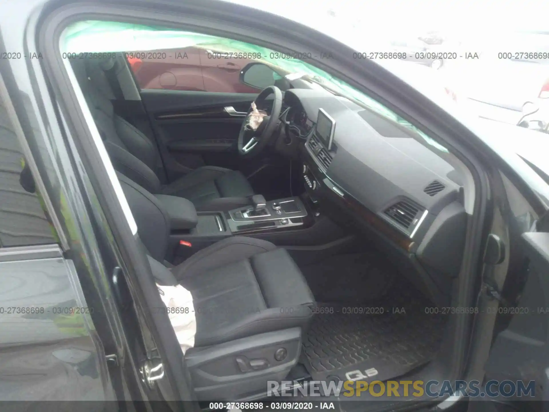 5 Photograph of a damaged car WA1BNAFYXK2038155 AUDI Q5 2019