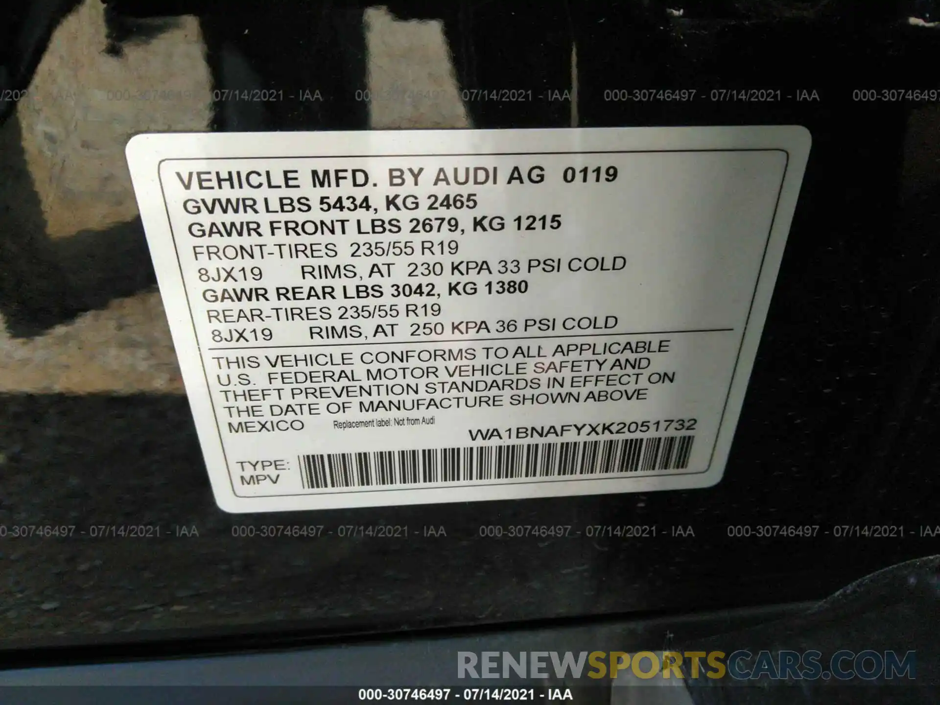 9 Фотография поврежденного автомобиля WA1BNAFYXK2051732 AUDI Q5 2019