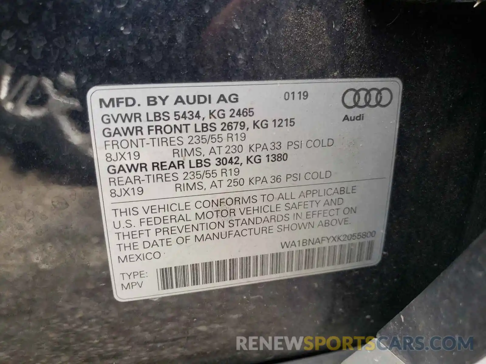 10 Photograph of a damaged car WA1BNAFYXK2055800 AUDI Q5 2019