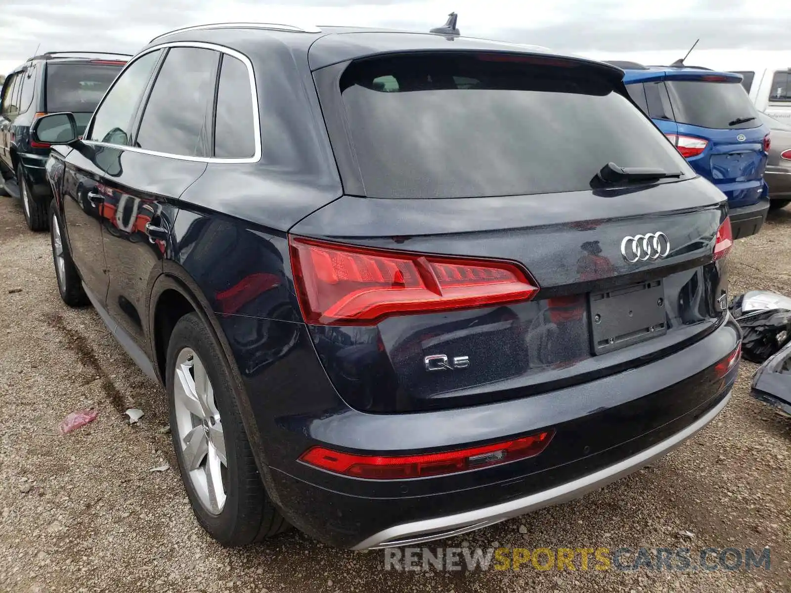 3 Photograph of a damaged car WA1BNAFYXK2055800 AUDI Q5 2019