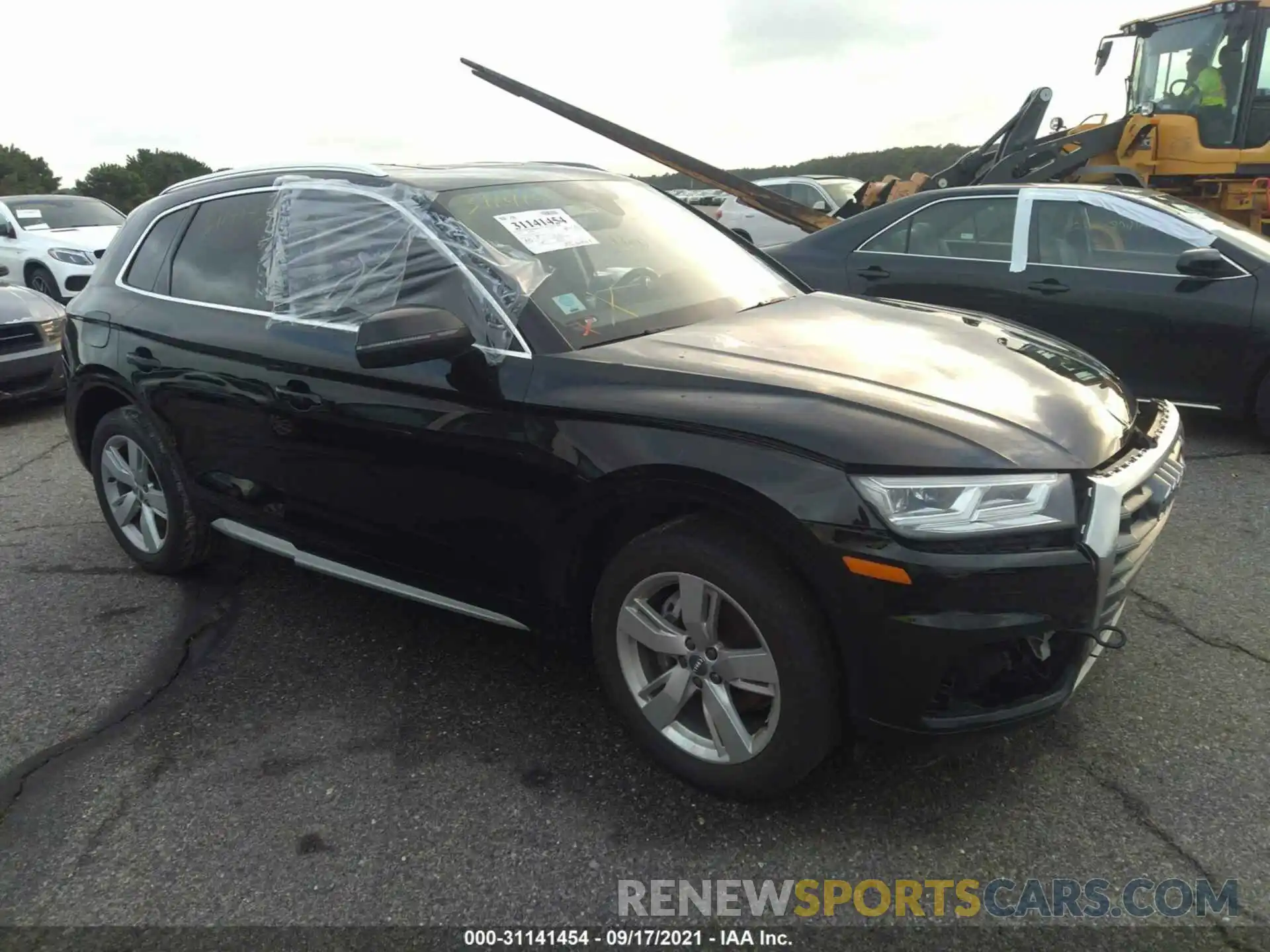 1 Photograph of a damaged car WA1BNAFYXK2057059 AUDI Q5 2019