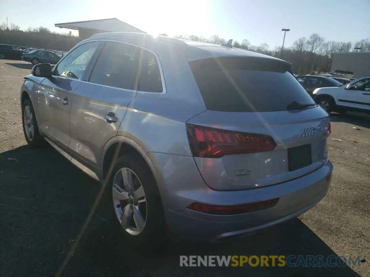 3 Photograph of a damaged car WA1BNAFYXK2075108 AUDI Q5 2019