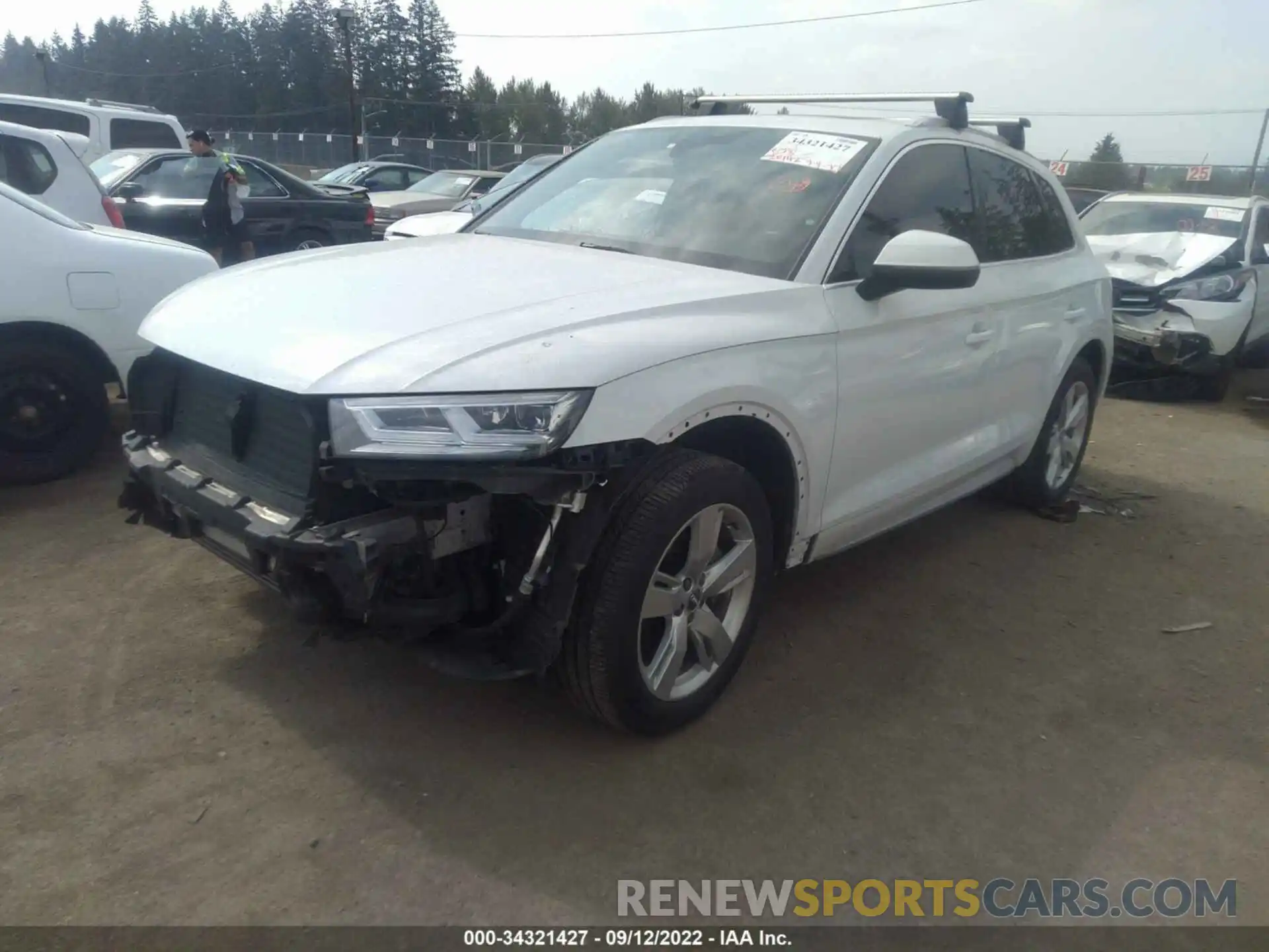 2 Photograph of a damaged car WA1BNAFYXK2081779 AUDI Q5 2019