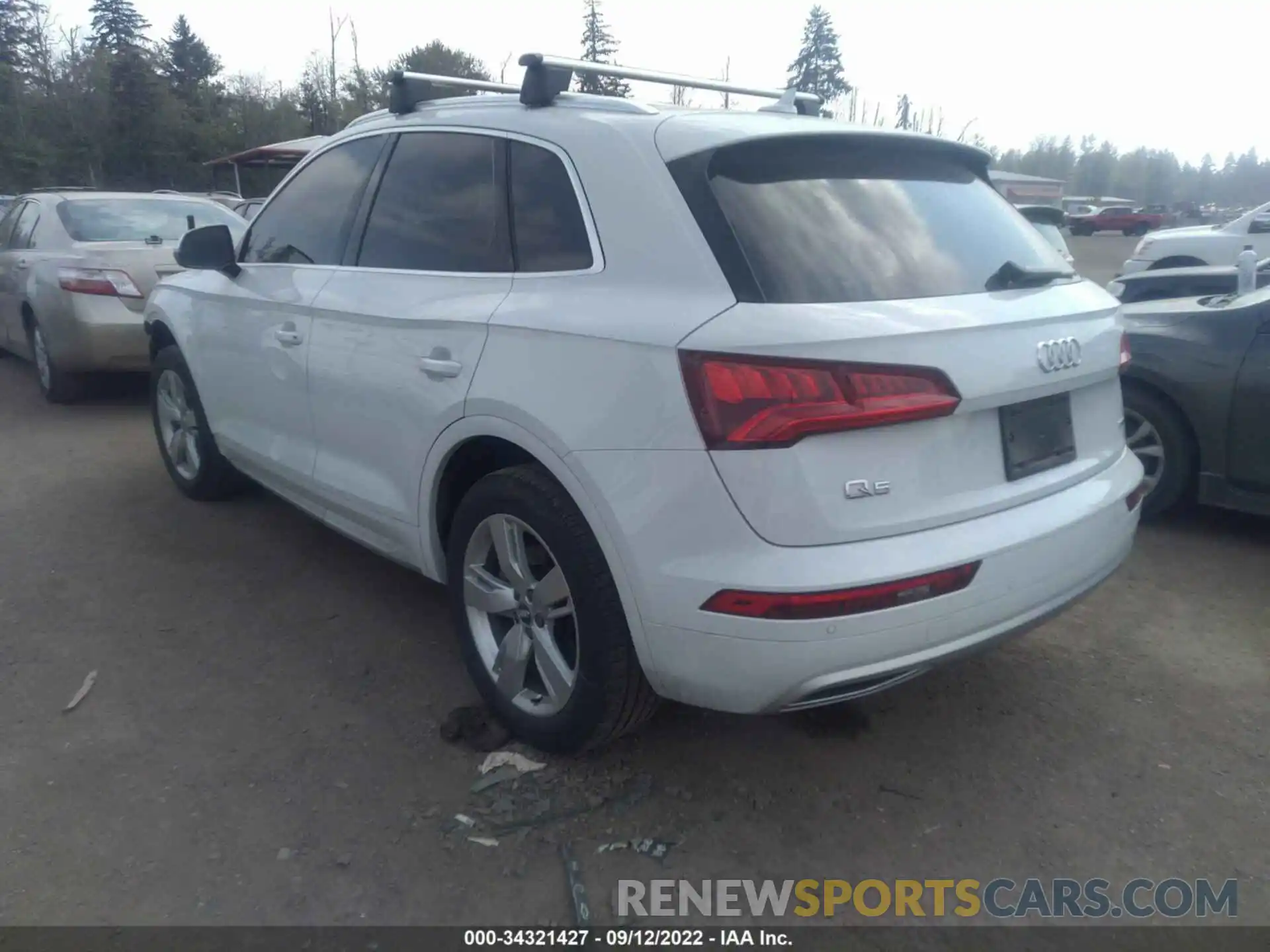 3 Photograph of a damaged car WA1BNAFYXK2081779 AUDI Q5 2019