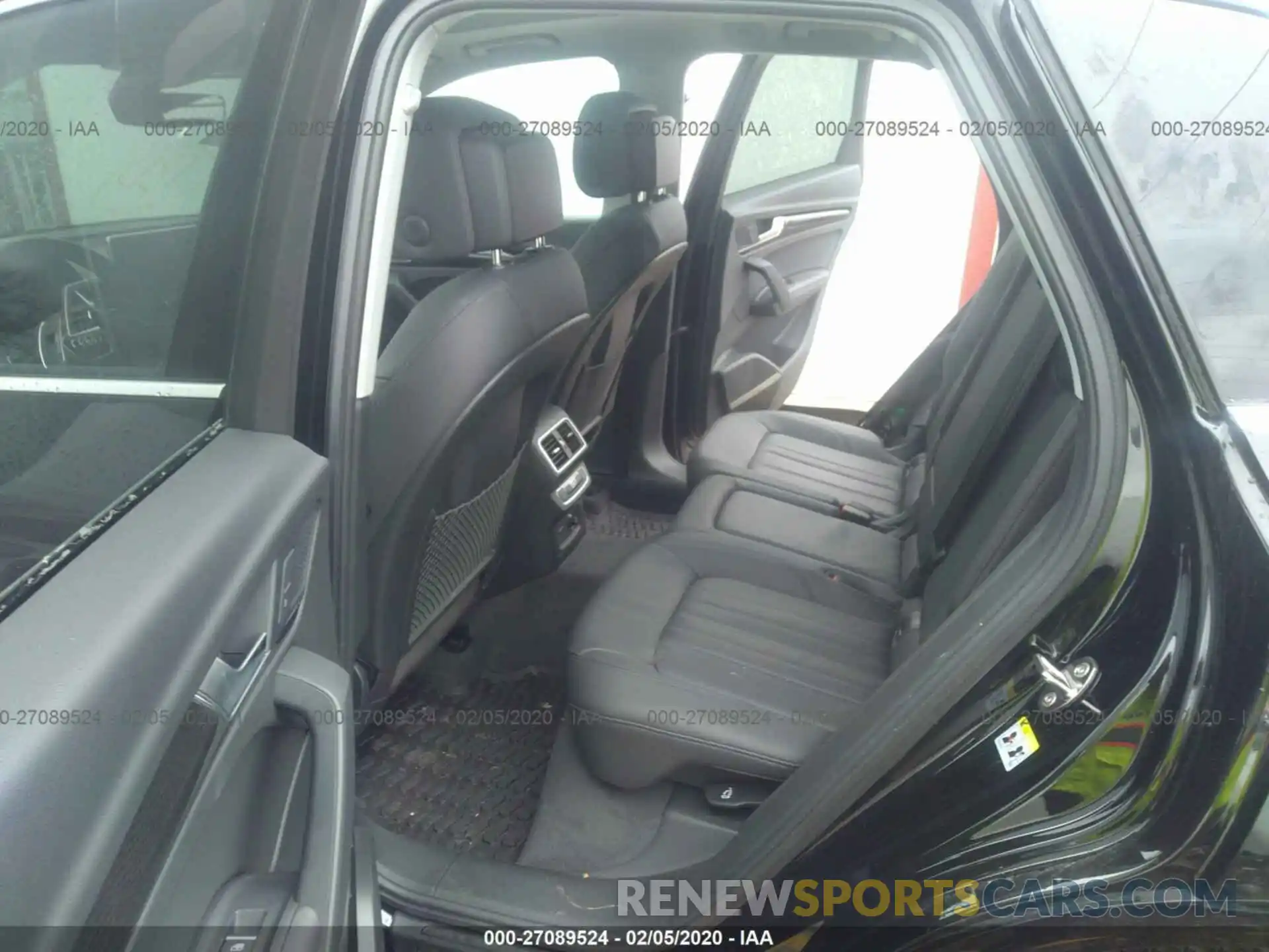 8 Photograph of a damaged car WA1BNAFYXK2087856 AUDI Q5 2019