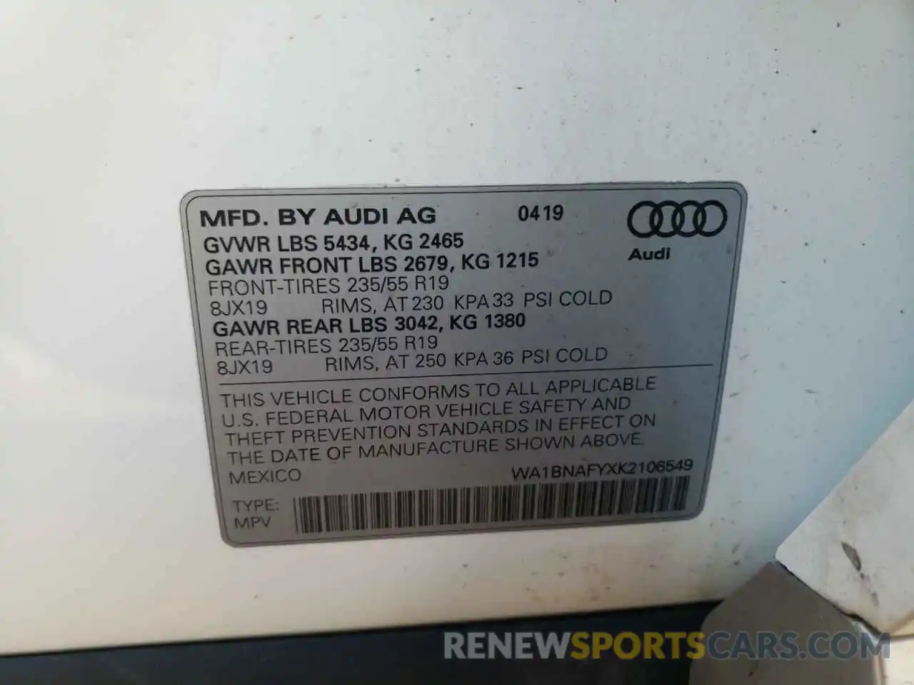 10 Photograph of a damaged car WA1BNAFYXK2106549 AUDI Q5 2019