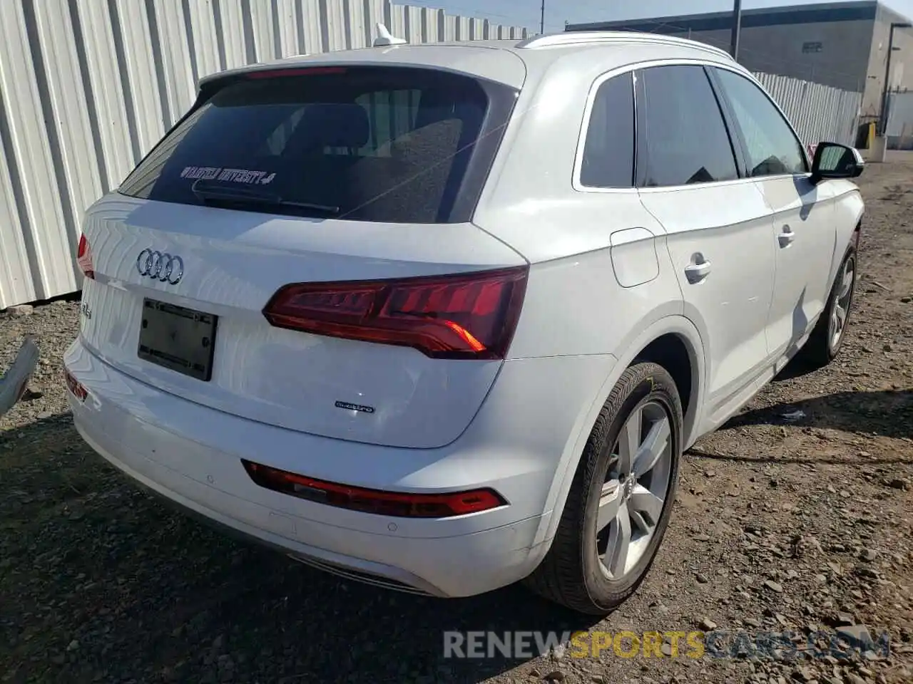 4 Фотография поврежденного автомобиля WA1BNAFYXK2106549 AUDI Q5 2019