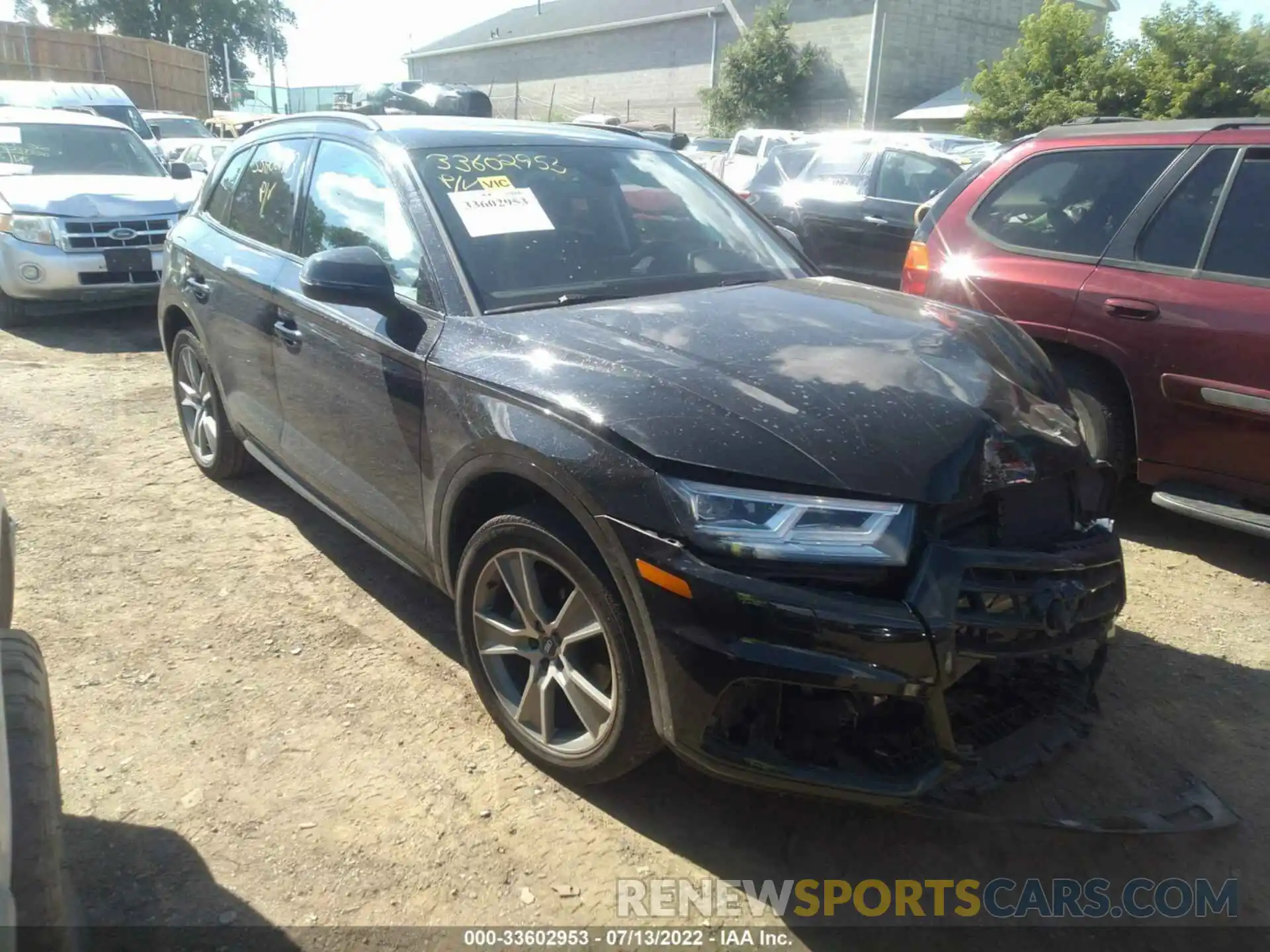 1 Фотография поврежденного автомобиля WA1BNAFYXK2131127 AUDI Q5 2019