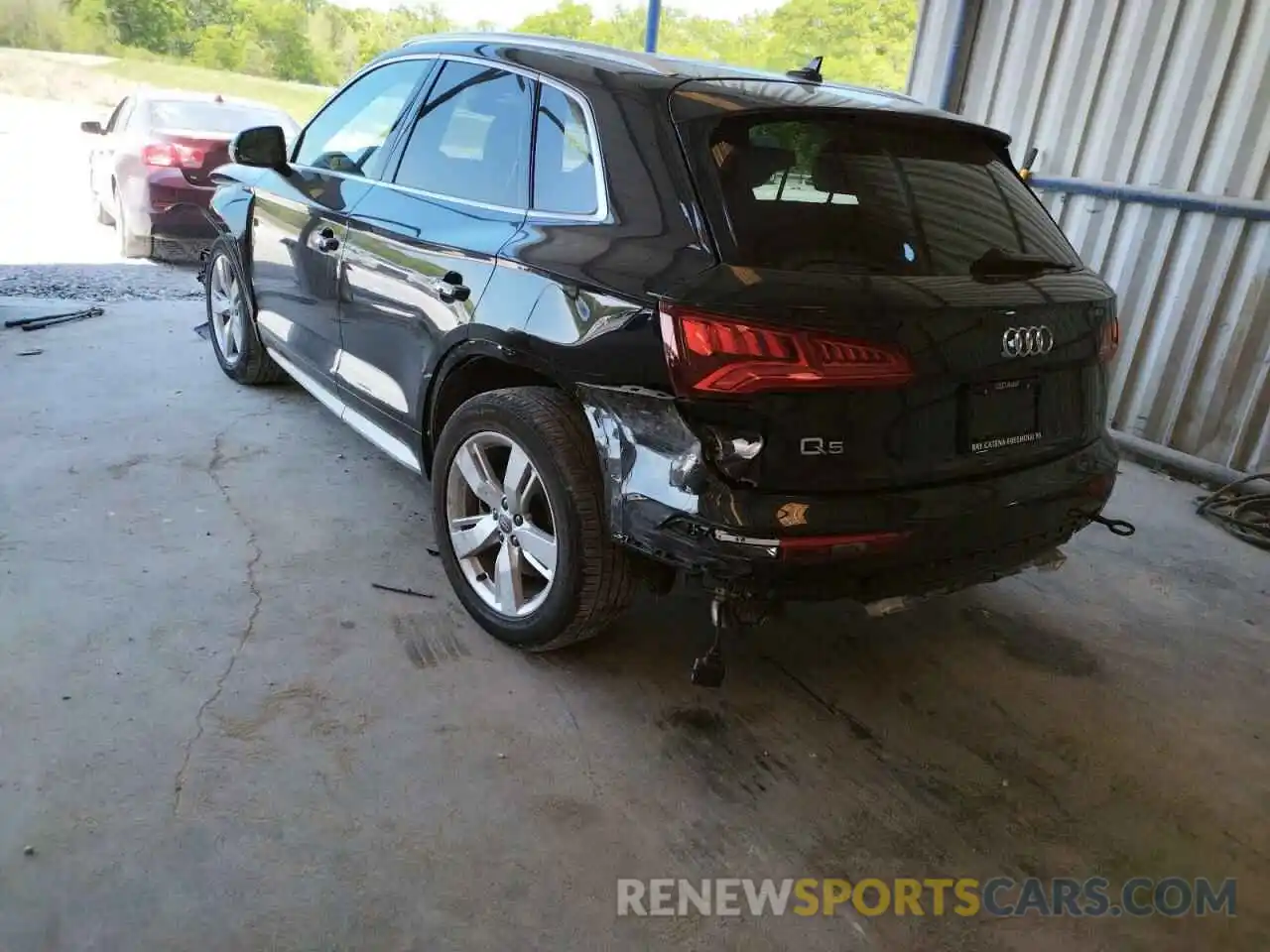 3 Фотография поврежденного автомобиля WA1BNAFYXK2134786 AUDI Q5 2019