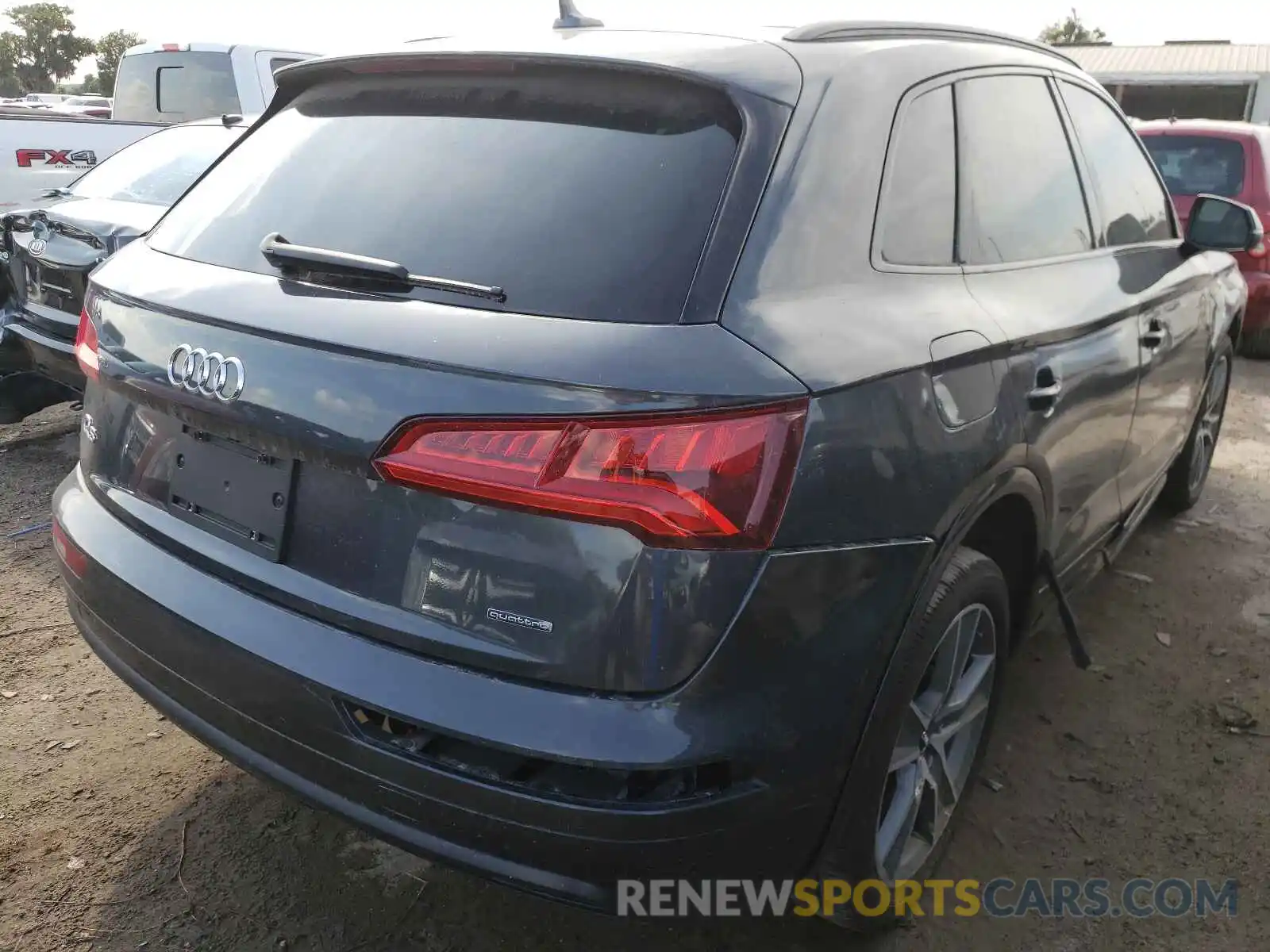 4 Фотография поврежденного автомобиля WA1CNAFY0K2018467 AUDI Q5 2019