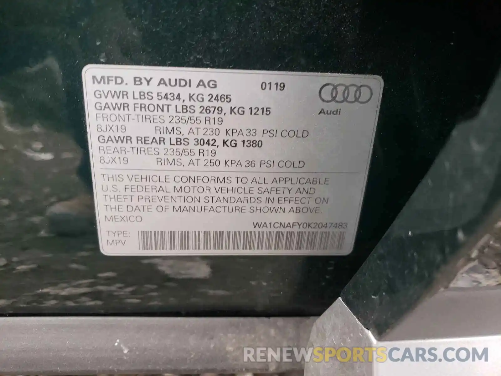 10 Photograph of a damaged car WA1CNAFY0K2047483 AUDI Q5 2019