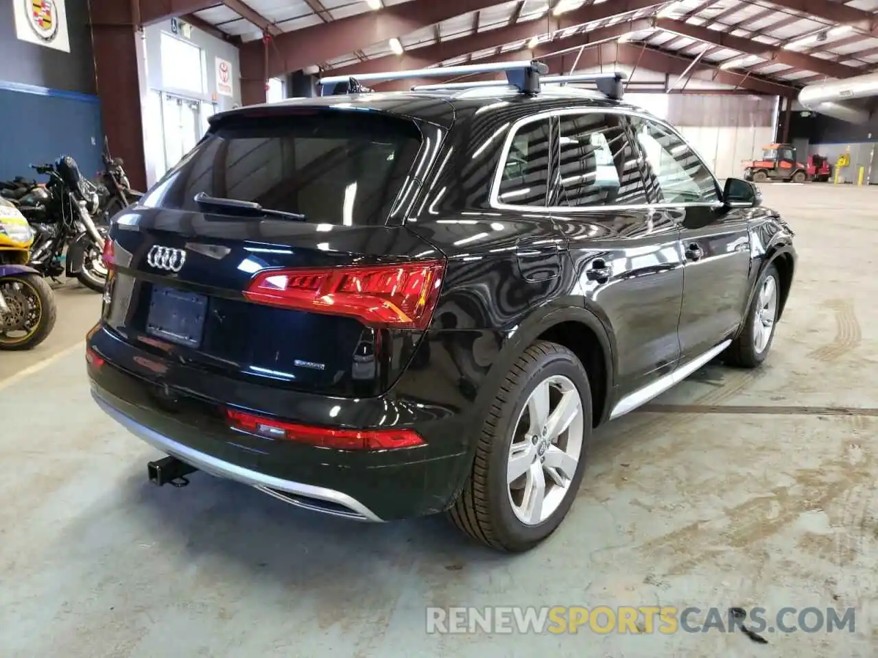 4 Фотография поврежденного автомобиля WA1CNAFY0K2075946 AUDI Q5 2019