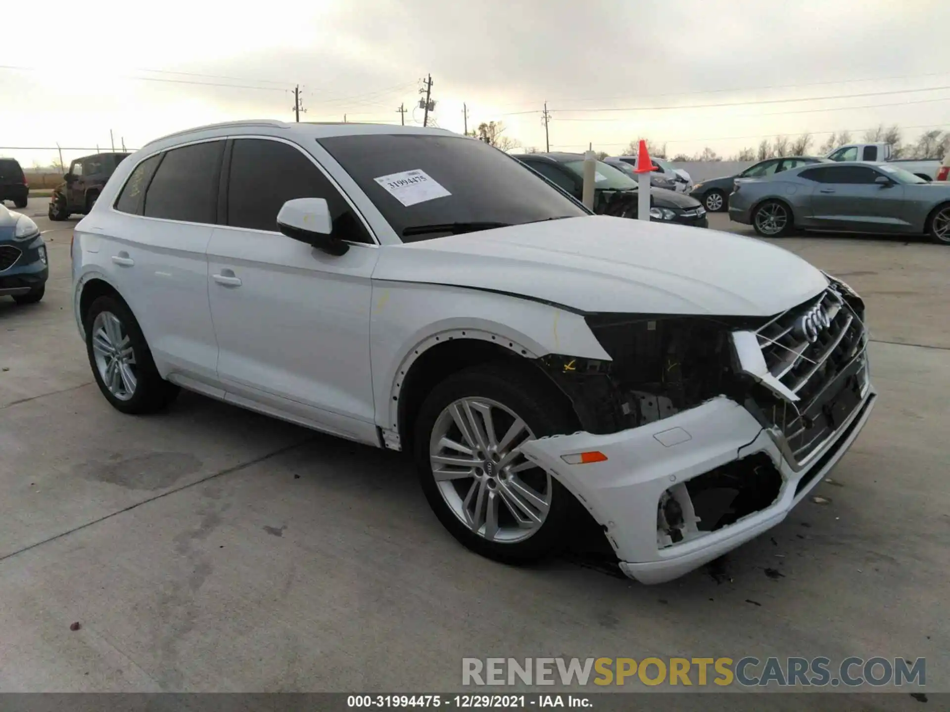 1 Photograph of a damaged car WA1CNAFY0K2094383 AUDI Q5 2019