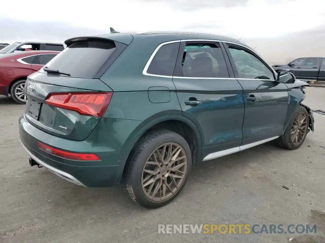 3 Фотография поврежденного автомобиля WA1CNAFY0K2094402 AUDI Q5 2019