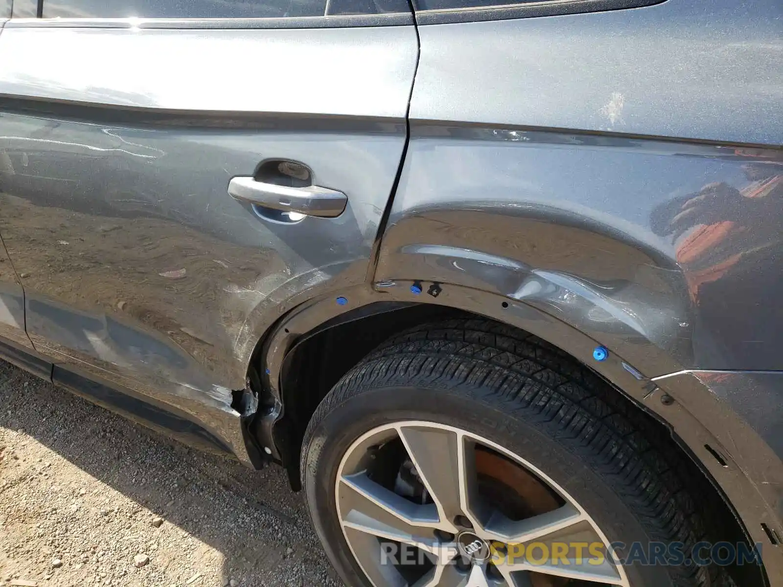 9 Photograph of a damaged car WA1CNAFY1K2027968 AUDI Q5 2019