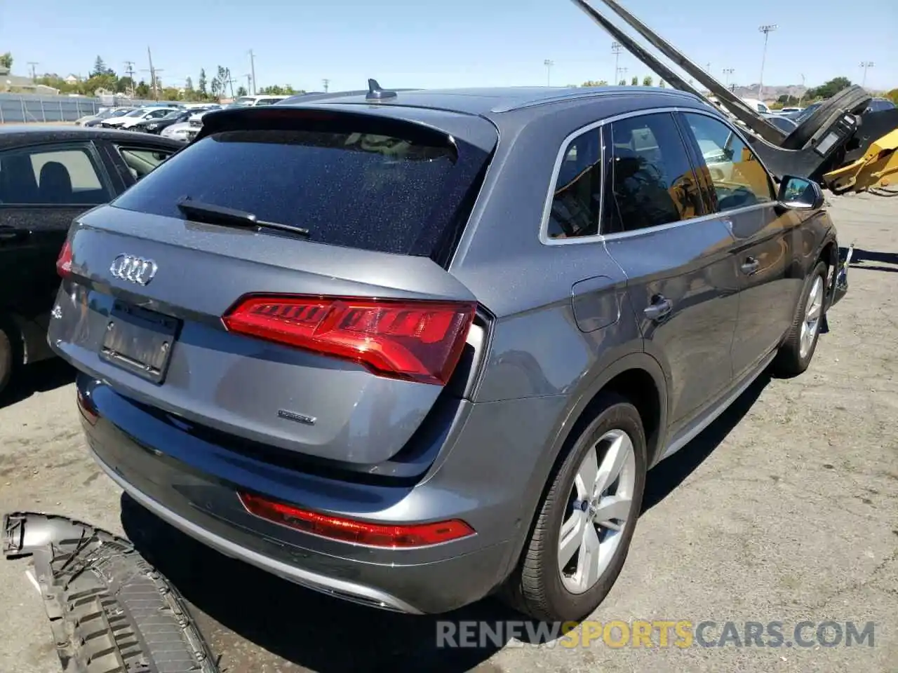 4 Photograph of a damaged car WA1CNAFY1K2091265 AUDI Q5 2019